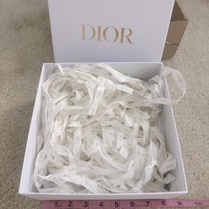 Dior box